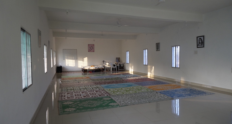 india ashram binnenruimte arhanta yoga teacher training