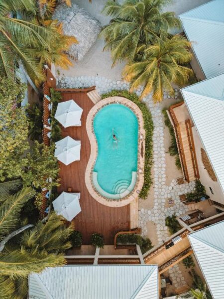 kalimera beach hotel palencia belize