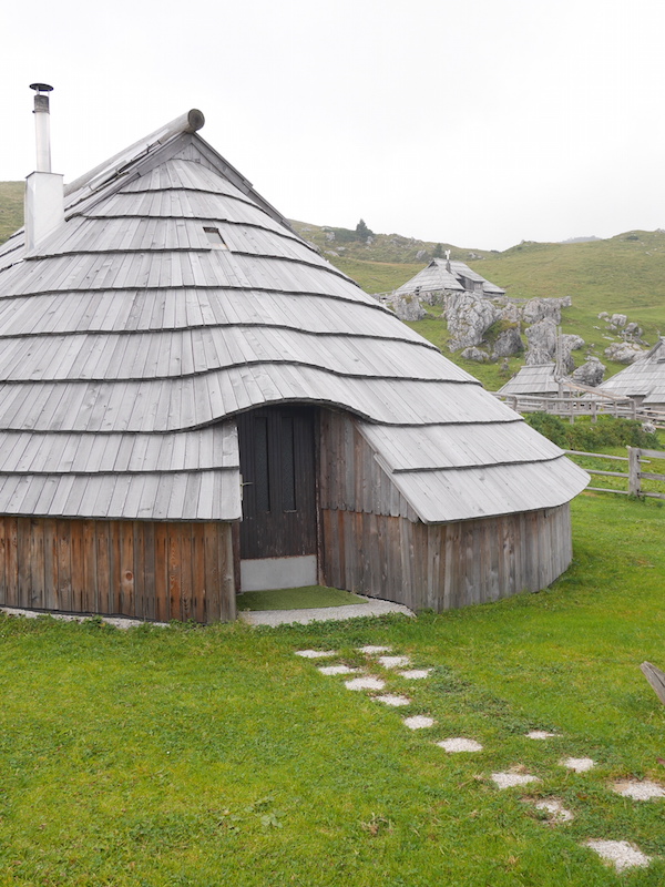 kamnik huisjes bergen slovenie
