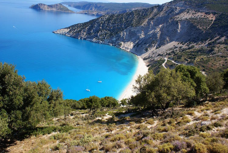 kefalonia-blauwe-baai-griekenland-strand