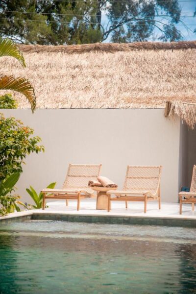 les vagues hotel tips gili air