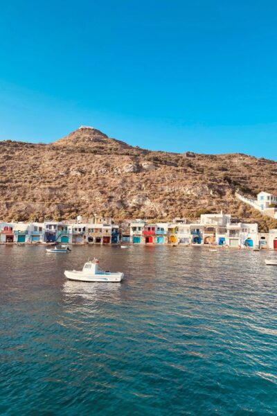 milos griekenland haven