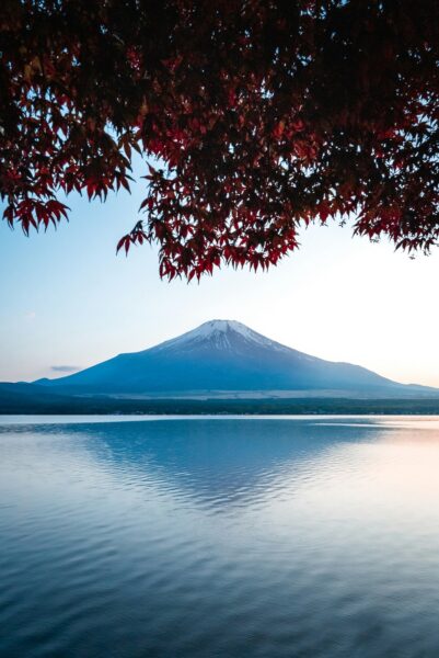 mount fuji in japan meren