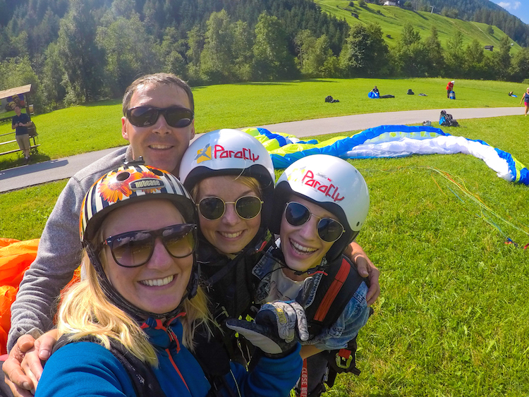 na het paragliden in stubai zomer