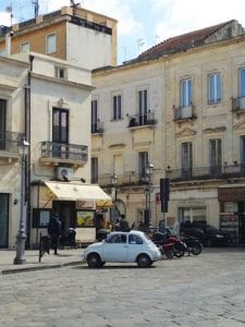 oldtimer in italie stad centrum