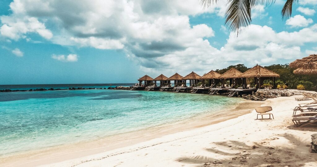 op vakantie naar aruba