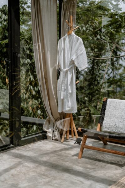 overnachten op Bali, badjas