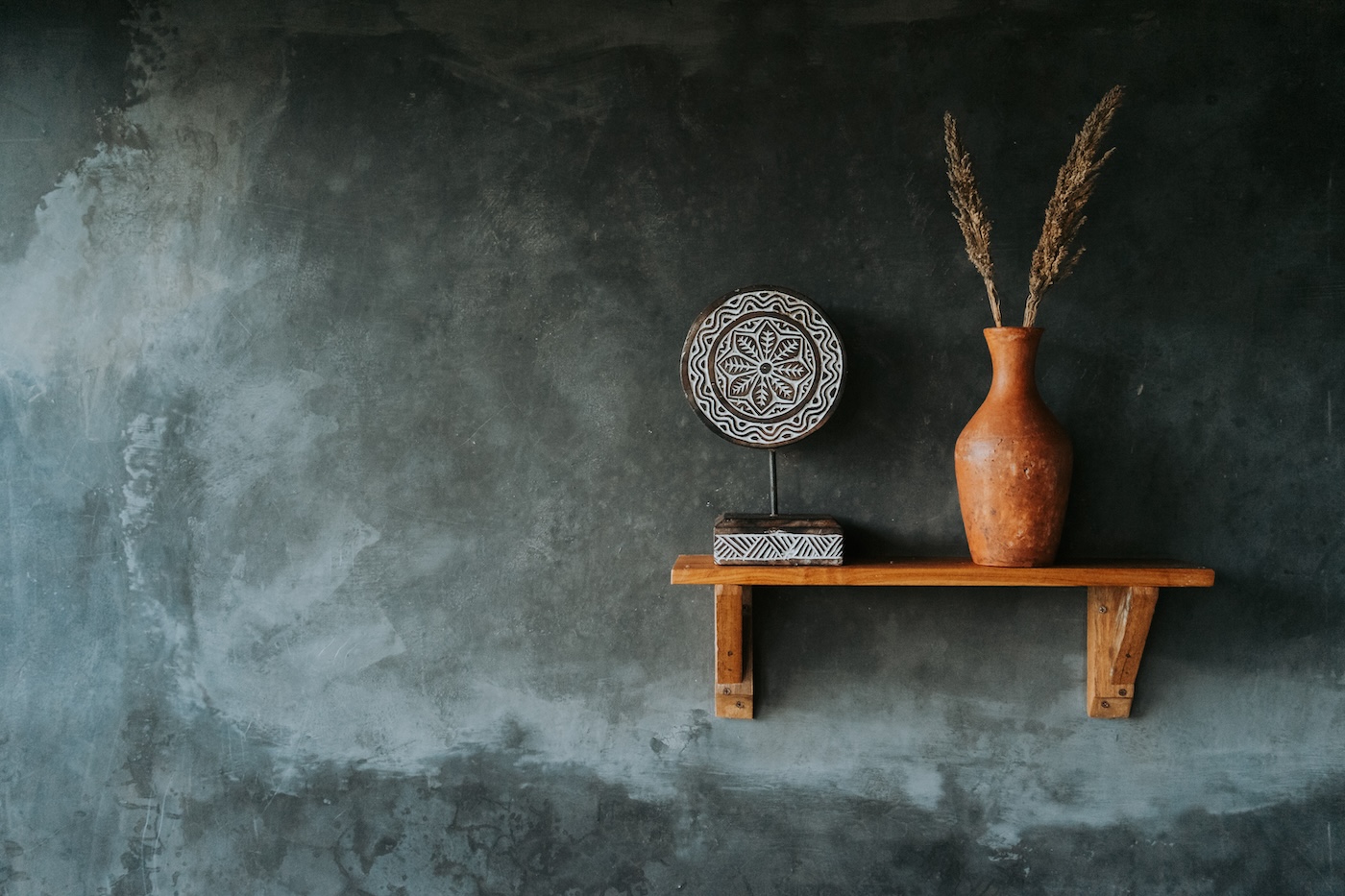 overnachten op Bali, muur van hut Selat