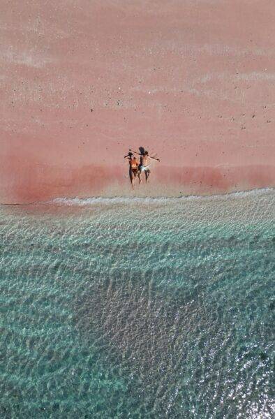 pink beach komodo