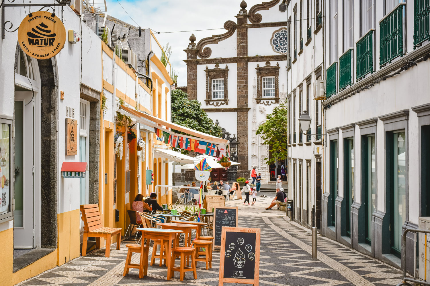 ponta delgada