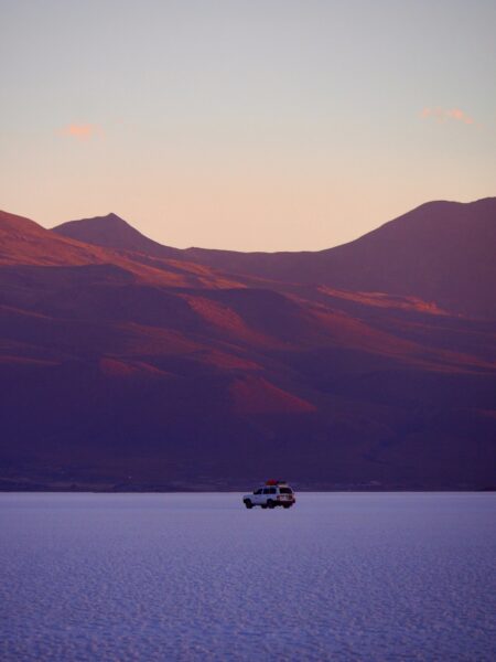 salar de uyuni tour jeep bolivia
