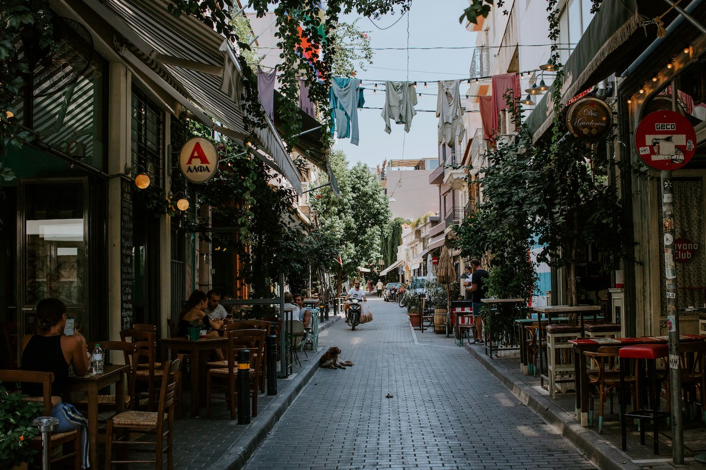 stedentrip athene restaurants