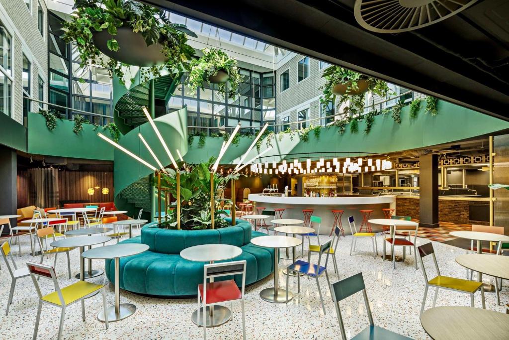 the florian goedkoop hotel schiphol