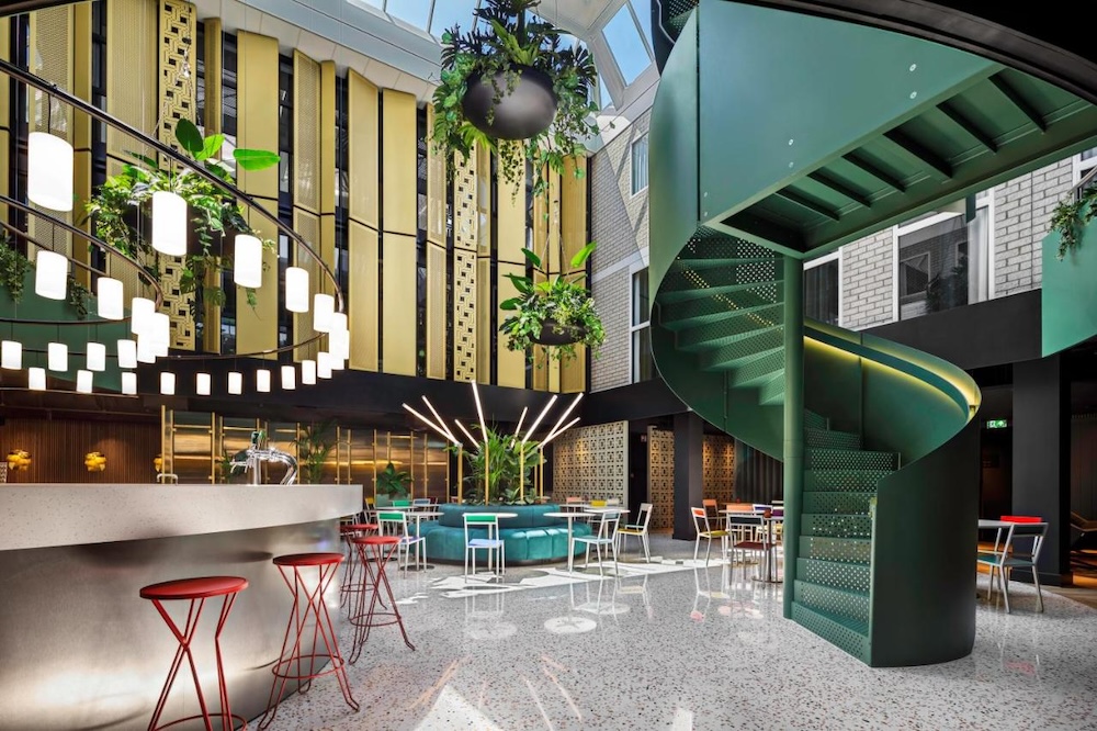 the florian, hotels schiphol