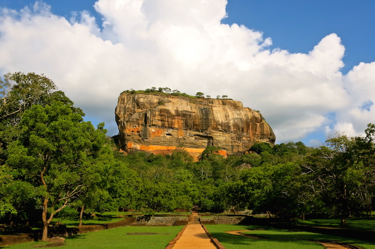 the tuk tuk trip in sri lanka sigiriya rock