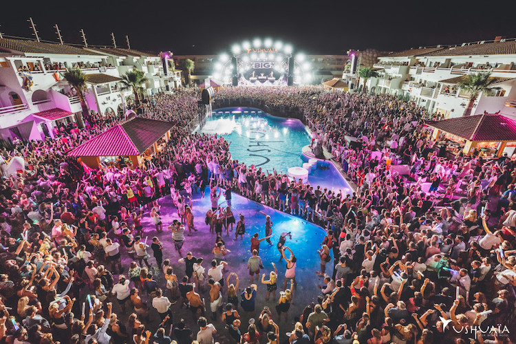 uitgaan in ibiza zwembad ushuaia ibiza