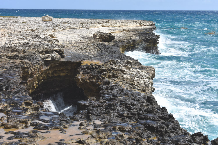 vakantie Antigua and Barbuda devil's bridge