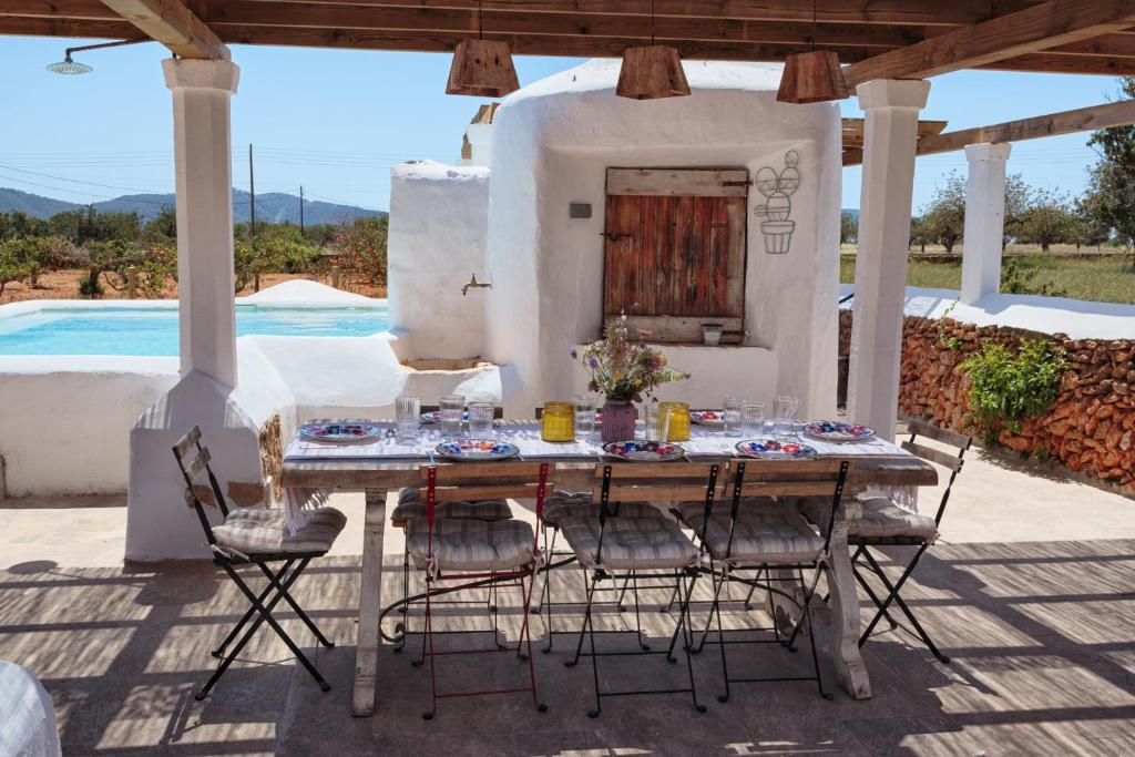 vakantiehuis 10 personen huren ibiza Cas Catalá Sant Jordi