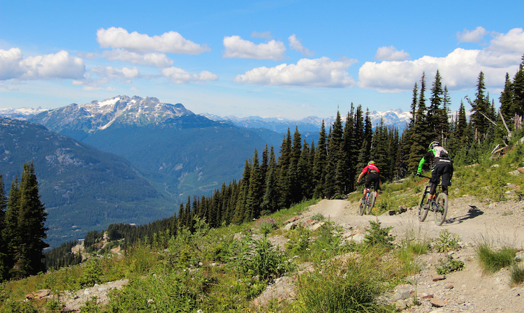 vancouver-hiking-whistler-canada