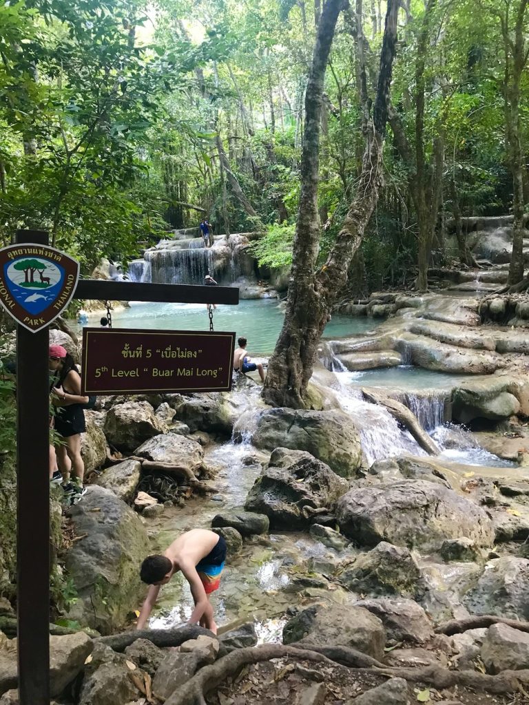 Tips voor een bezoek aan de Erawan watervallen