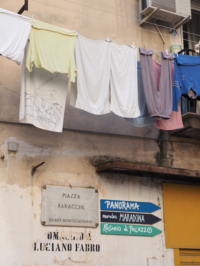 was-murales-maradona-napels-spanish-quarter