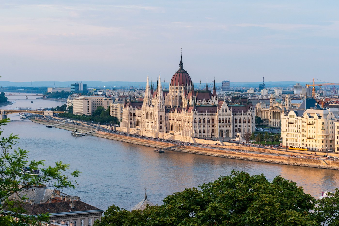 wat te doen in boedapest Hungarian Parliament Building