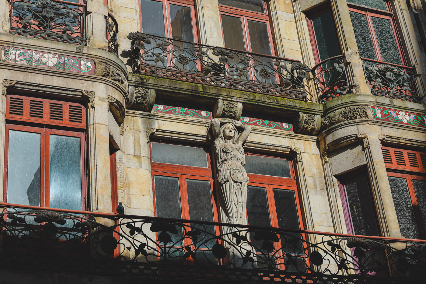 wat te doen in gijon architectuur gebouwen
