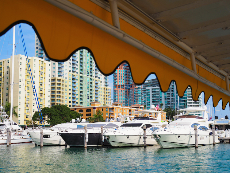 wat te doen in Miami water taxi