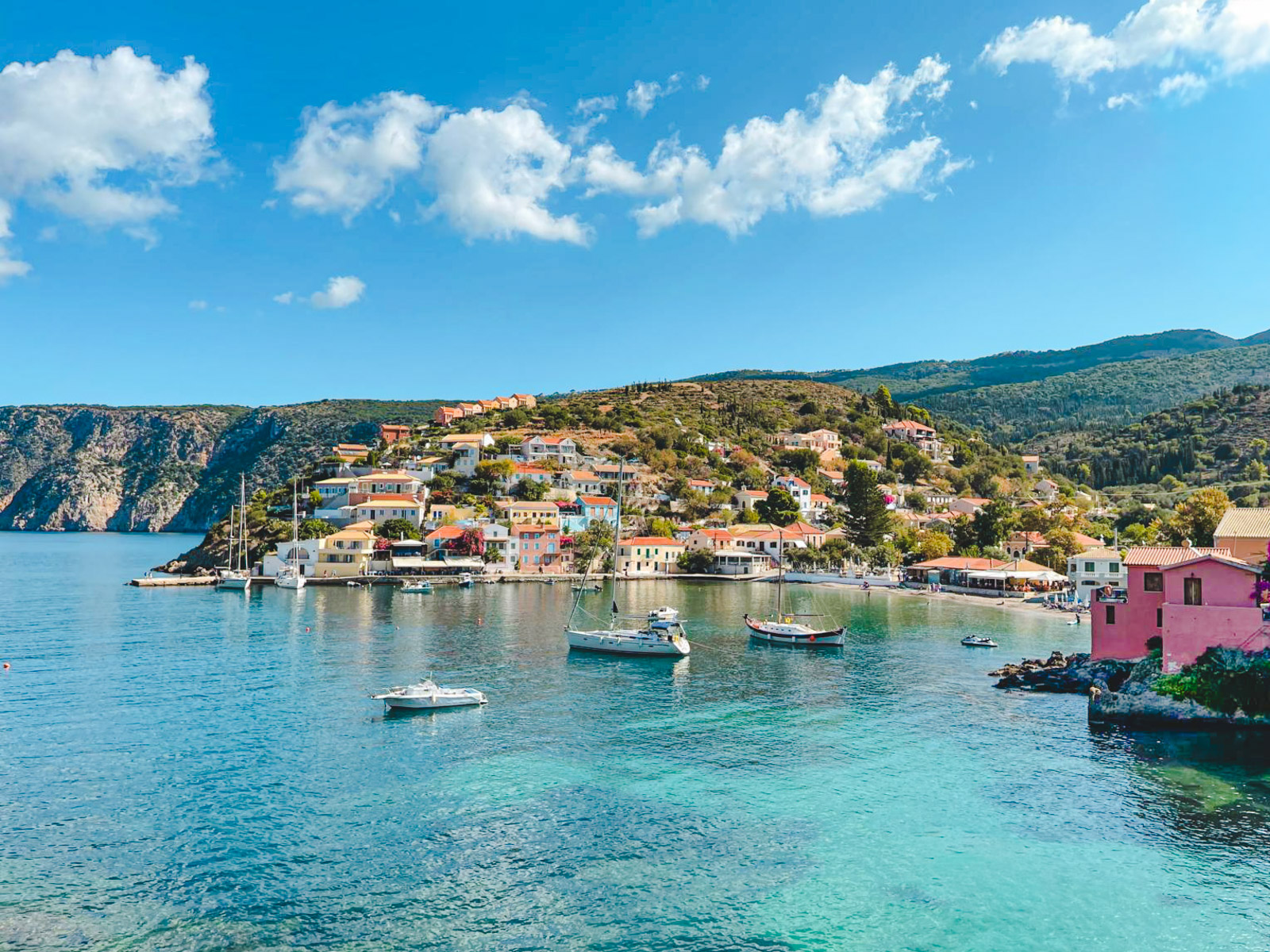 wat te doen op kefalonia assos