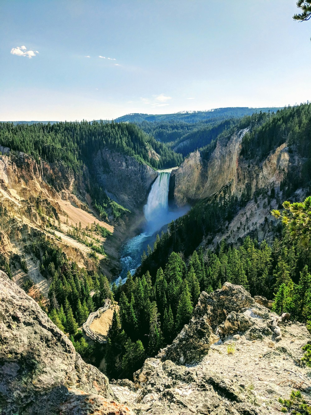 watervallen in yellowstone amerika