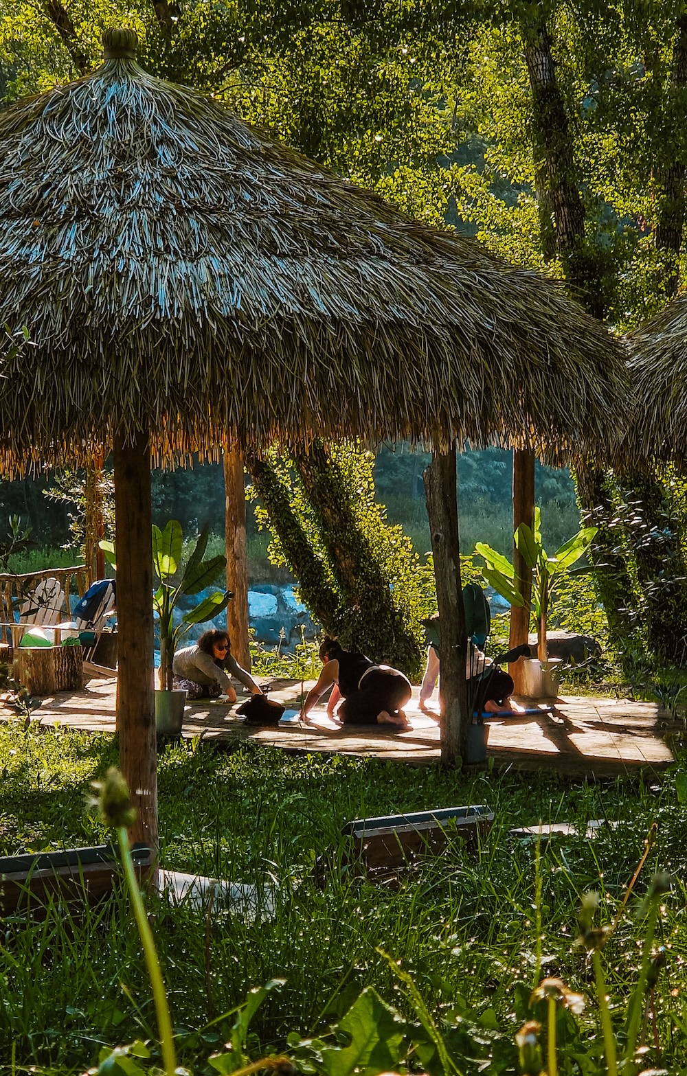 yoga bij Rancone Lodges