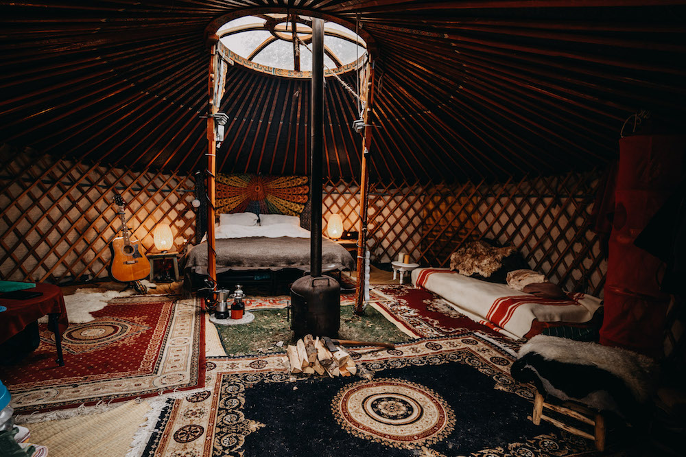 yurt in nederland winterwoods