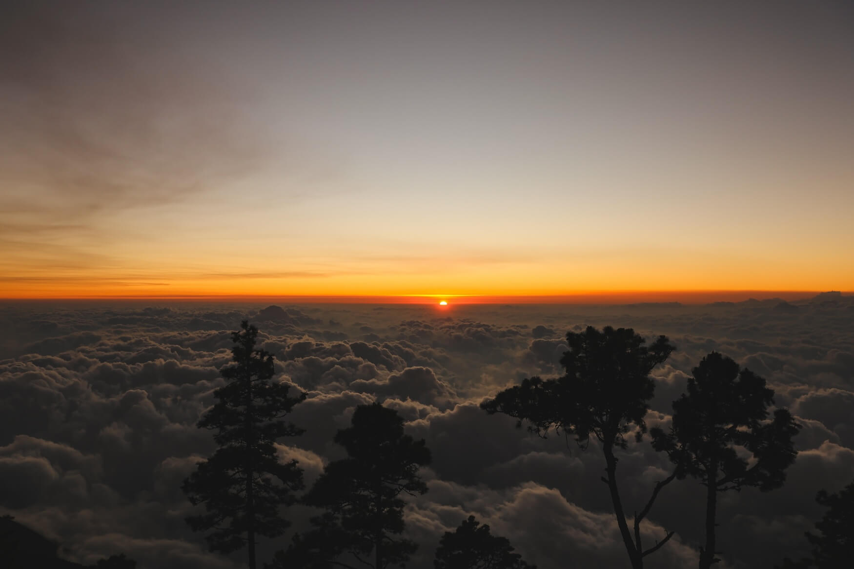 zonsondergang bewolking, Acatenango