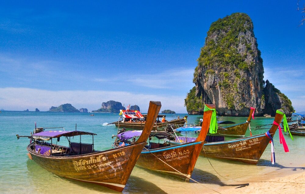zonvakantie oktober waar is het warm thailand